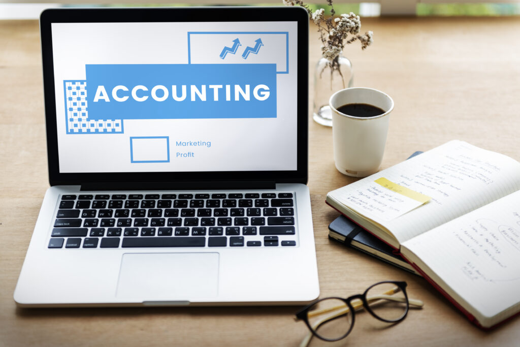 Difference Between Financial Accounting and Management Accounting?